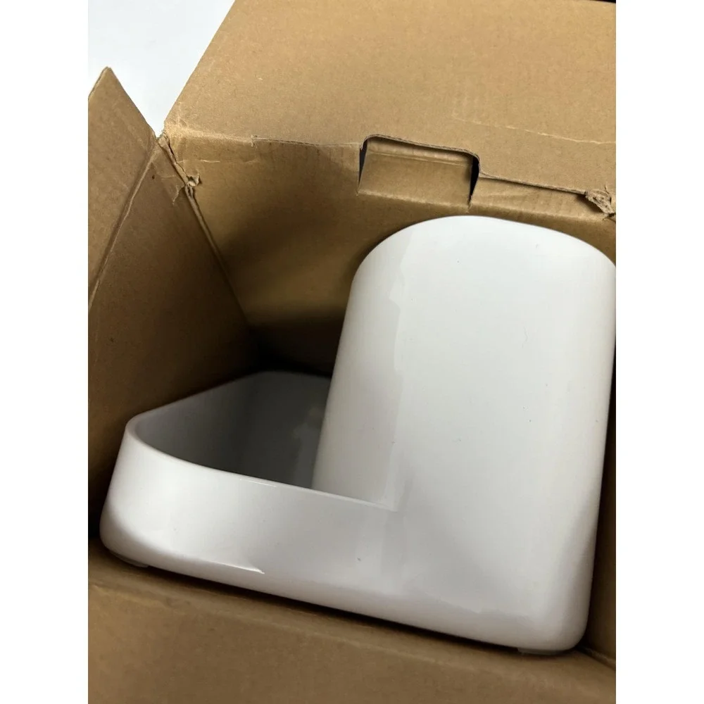 Umbra‎ Glam Organizer White Plastic Vanity Bathroom Makeup Storage Tray Caddy